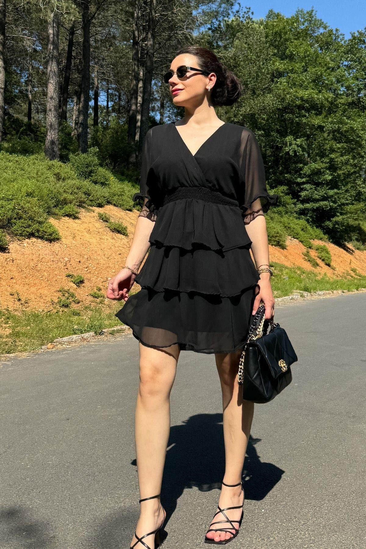 Siyah Kat Kat Etek Beli Gipeli Şifon Elbise