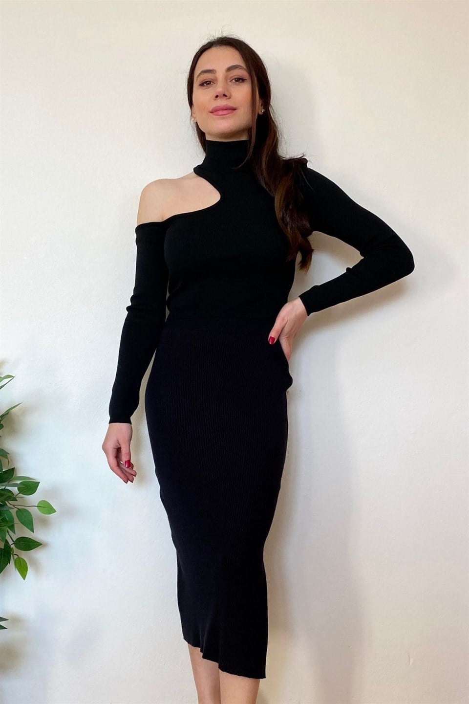 Siyah Tek Omuz Dekolteli Triko Topshop