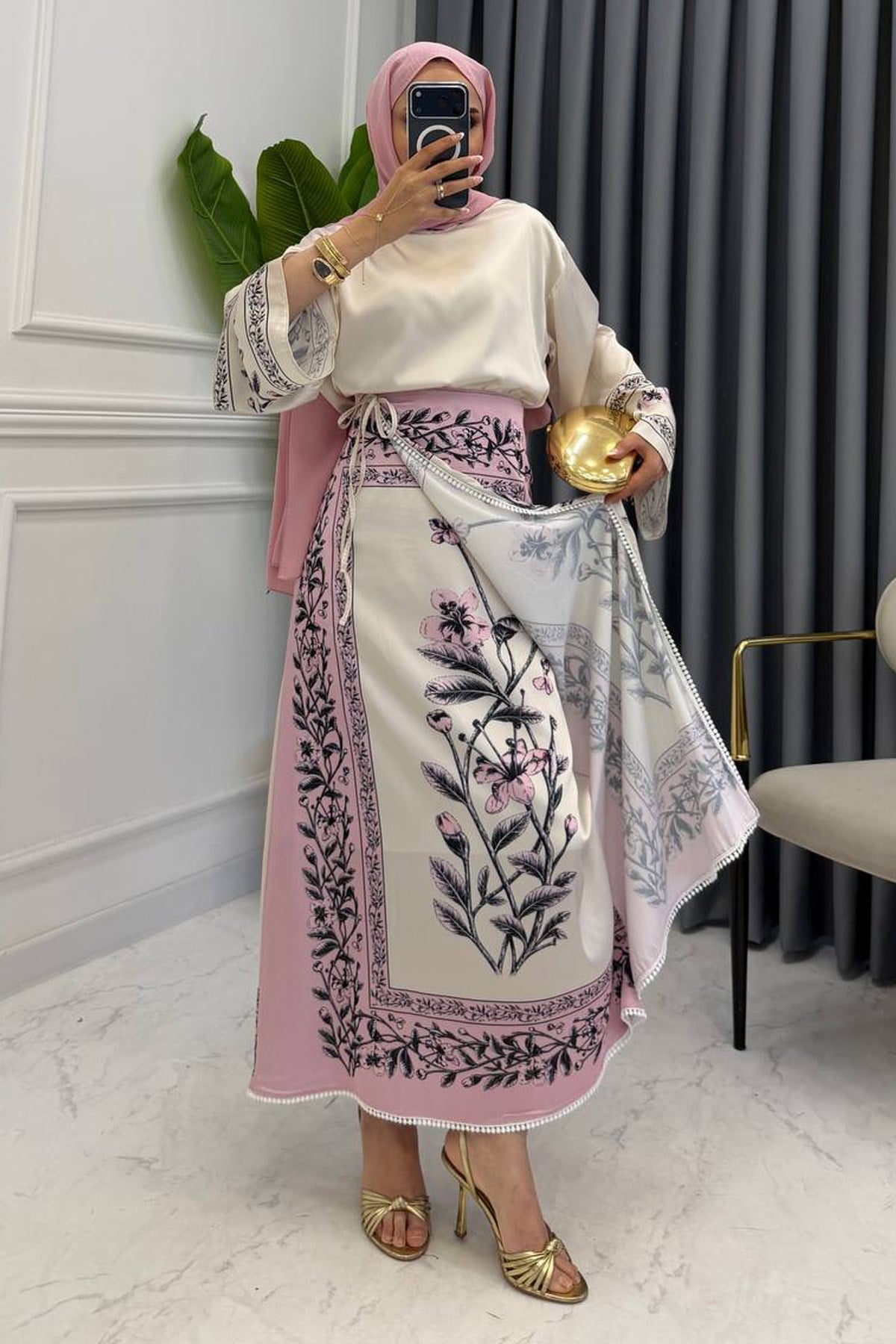 DESENLİ SATEN ETEKLİ TAKIM TOZ PEMBE