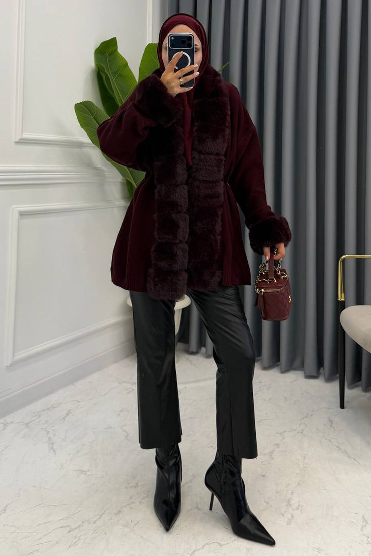 KÜRK DETAYLI HIRKA BORDO