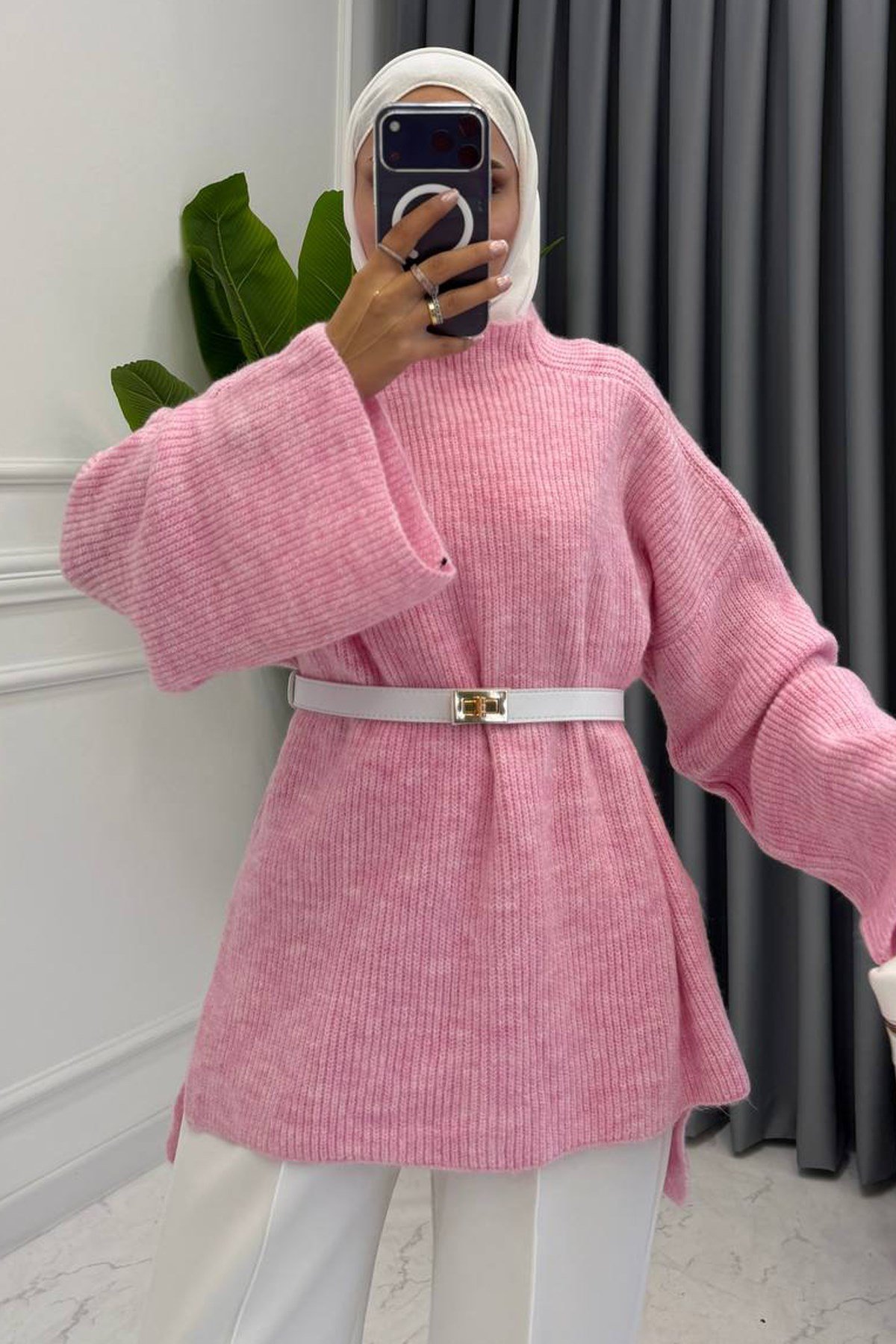 MOVEN KAZAK PEMBE