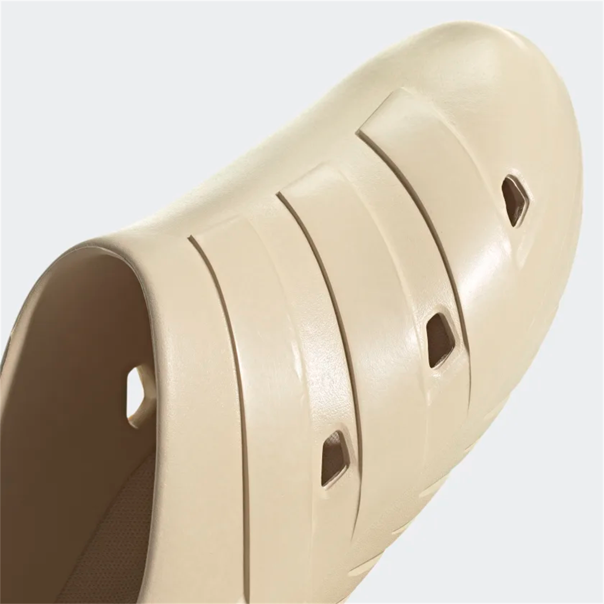 Adicane Clog
