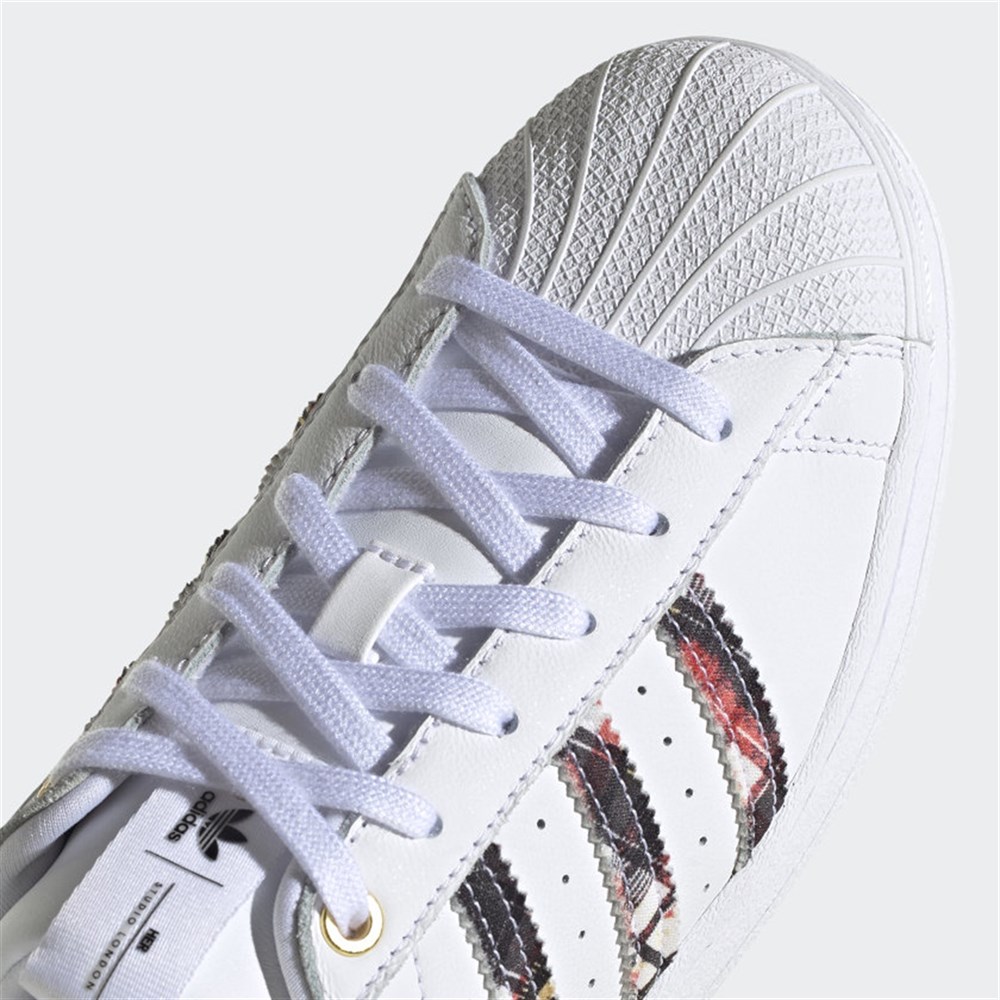 Adidas Superstar W Kadın Beyaz Günlük Spor Ayakkabı - H04077