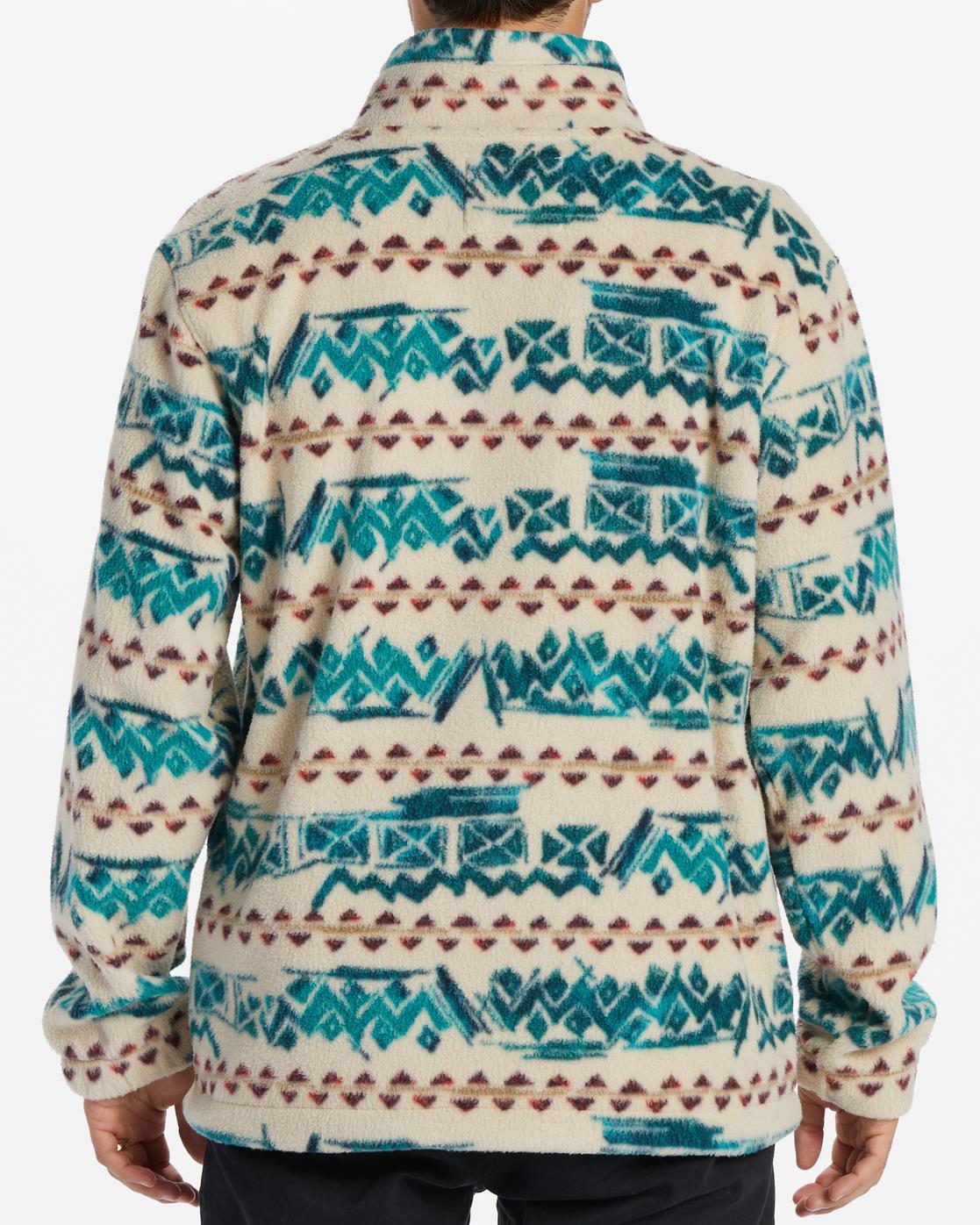 Boundary Mock Neck