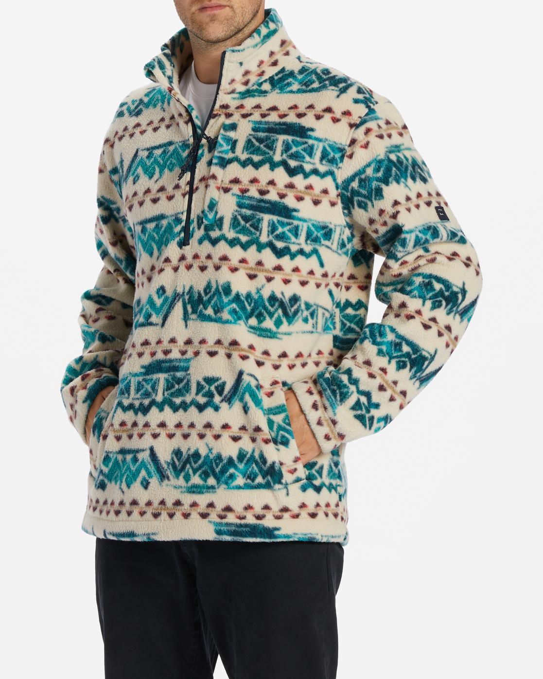 Boundary Mock Neck