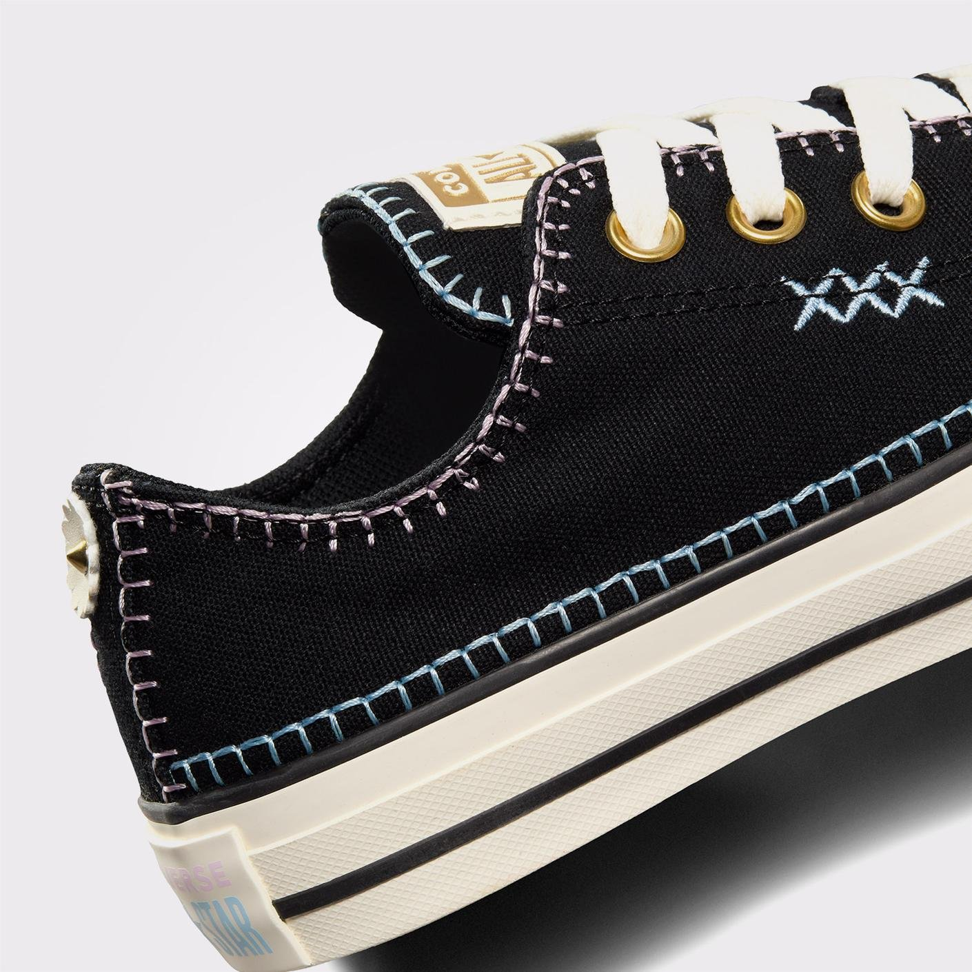 Chuck Taylor All Star