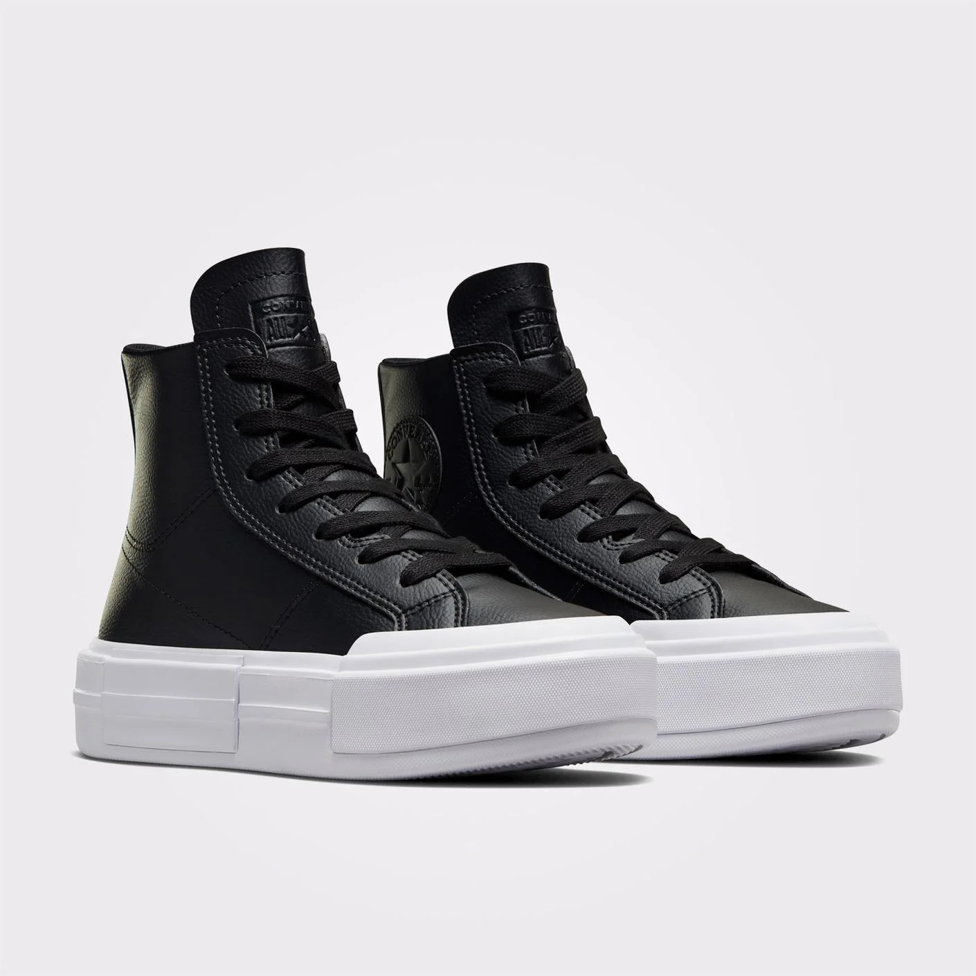 Chuck Taylor All Star Cruise Leather Unisex Sneaker