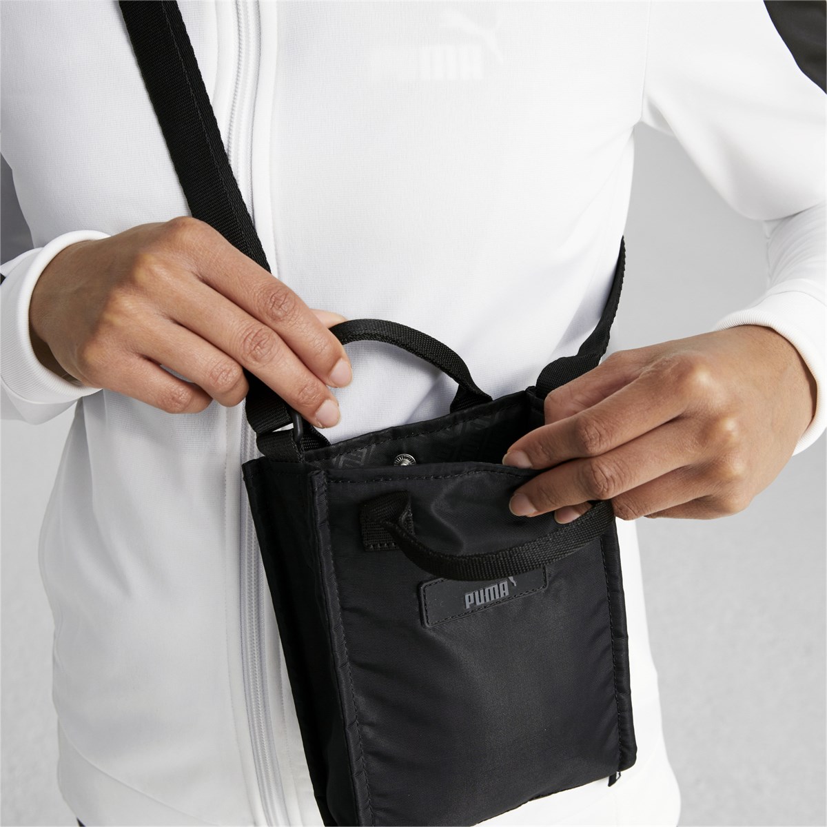 Core Pop Mini Tote X-Body