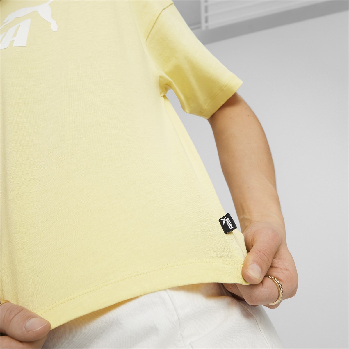 Ess Cropped Logo Tee