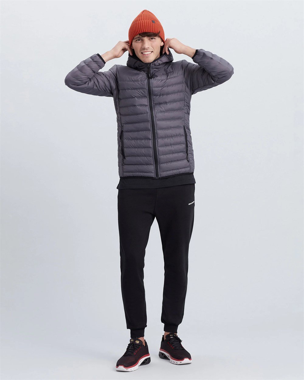 M Essential Hooded Jacket