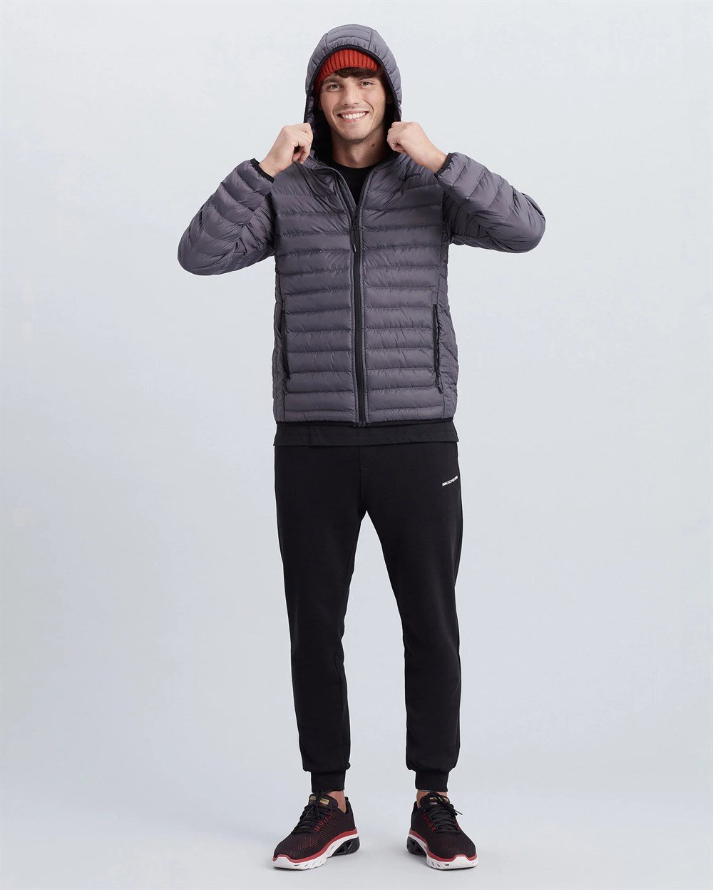 M Essential Hooded Jacket