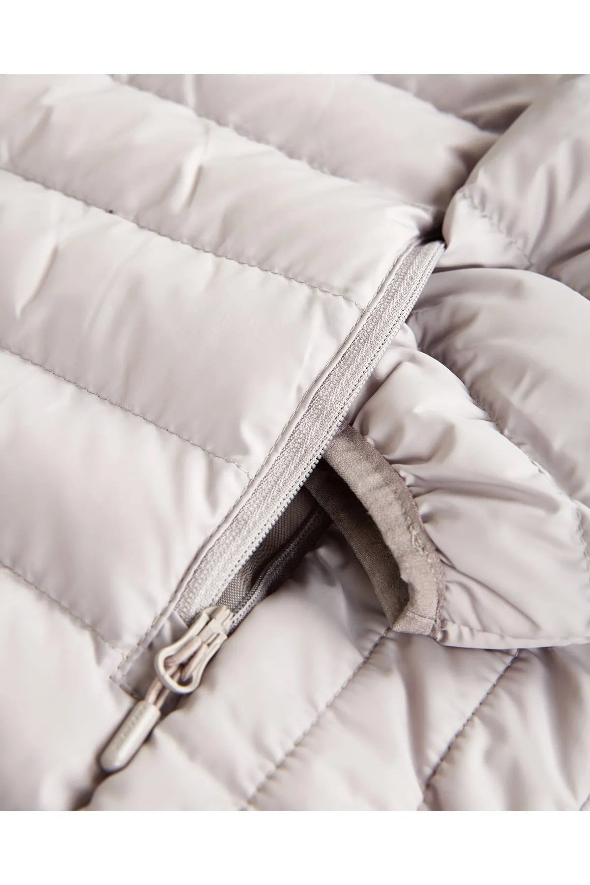 M Essential Turtle Neck Jacket