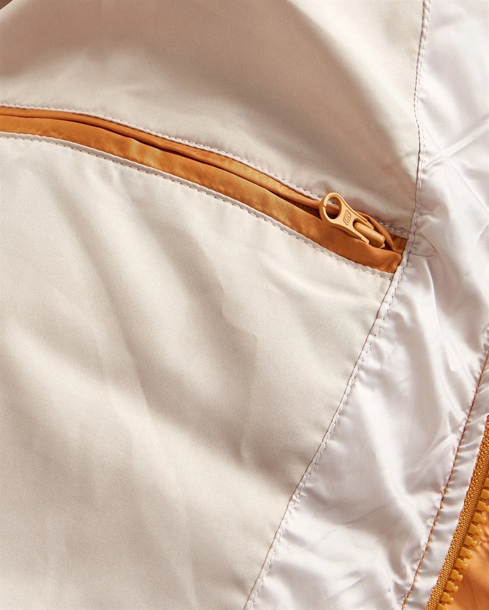 M Outerwear Colorblock Padded Jacket