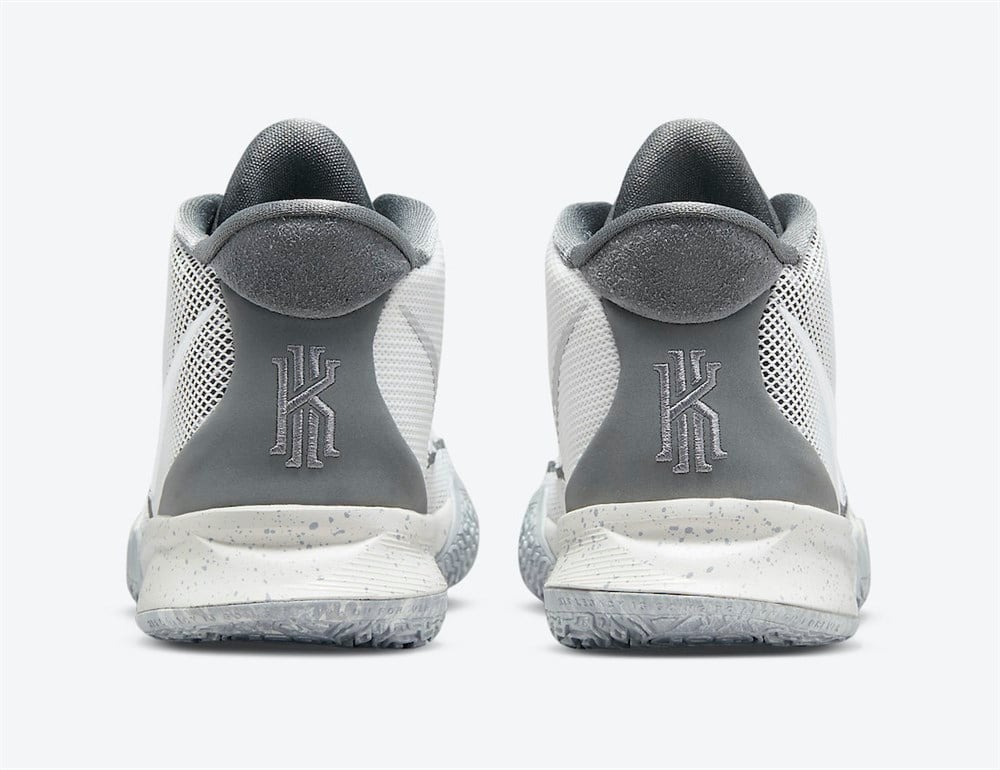 Nike Kyrıe 7 Se (Gs) Çocuk Gri Koşu Ayakkabı  - DB5624-011