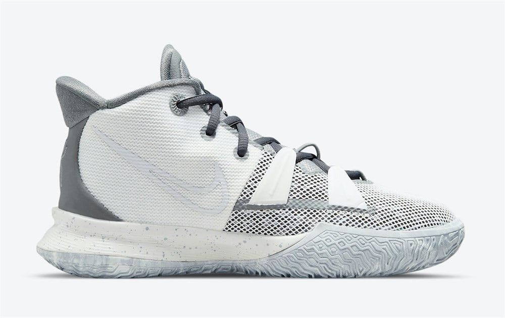 Nike Kyrıe 7 Se (Gs) Çocuk Gri Koşu Ayakkabı  - DB5624-011