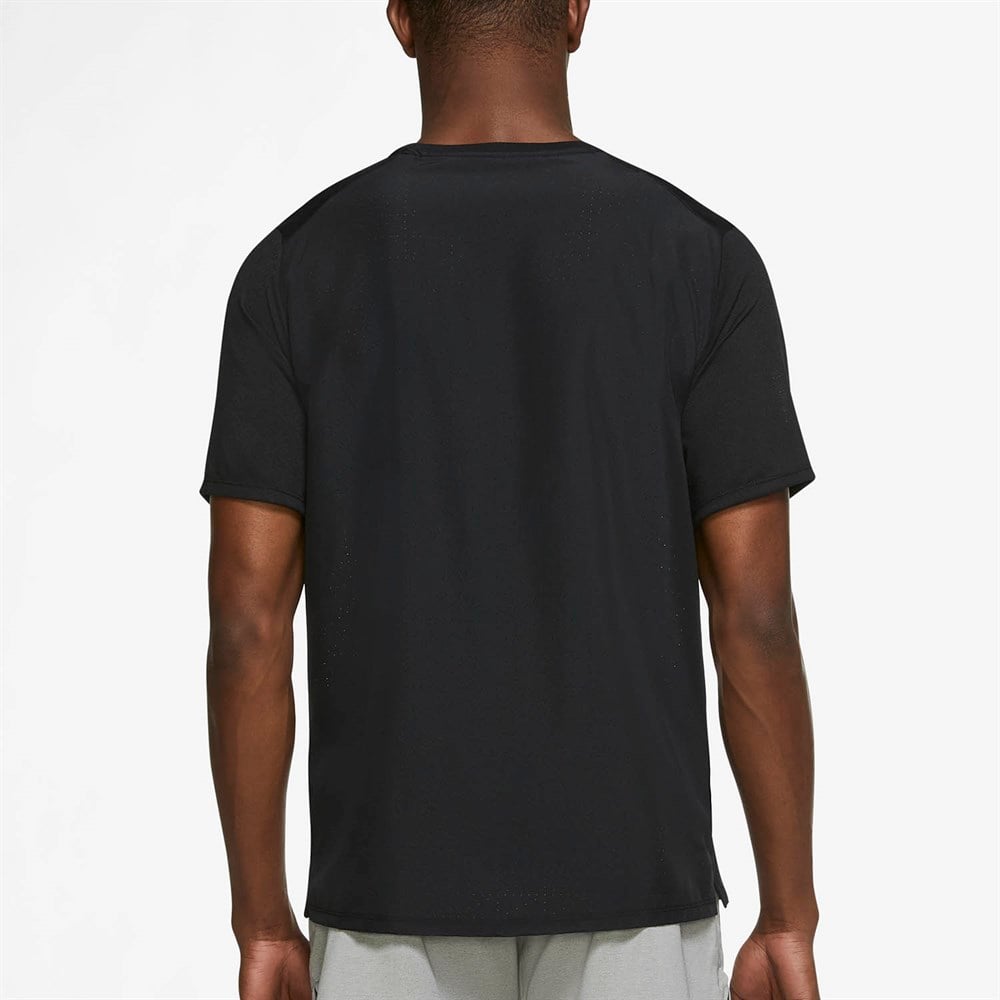 Nike M Nk Df Run Dvn Gx Mıler Ss Hy Erkek Siyah T-shirt - DD4780-010