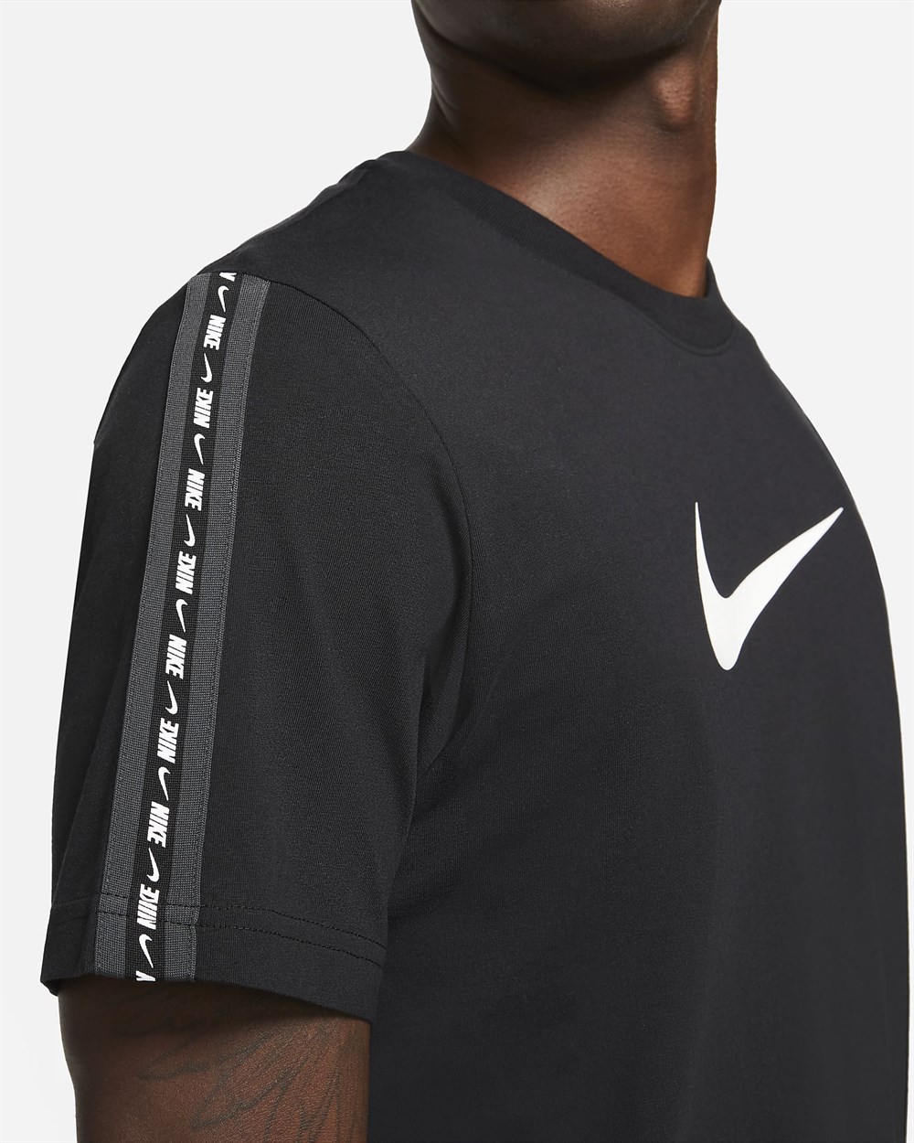 Nike M Nsw Repeat Ss Tee Erkek Siyah T-shirt - DM4685-010