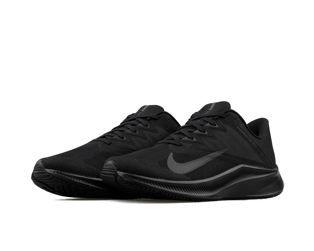 Nike Quest 3