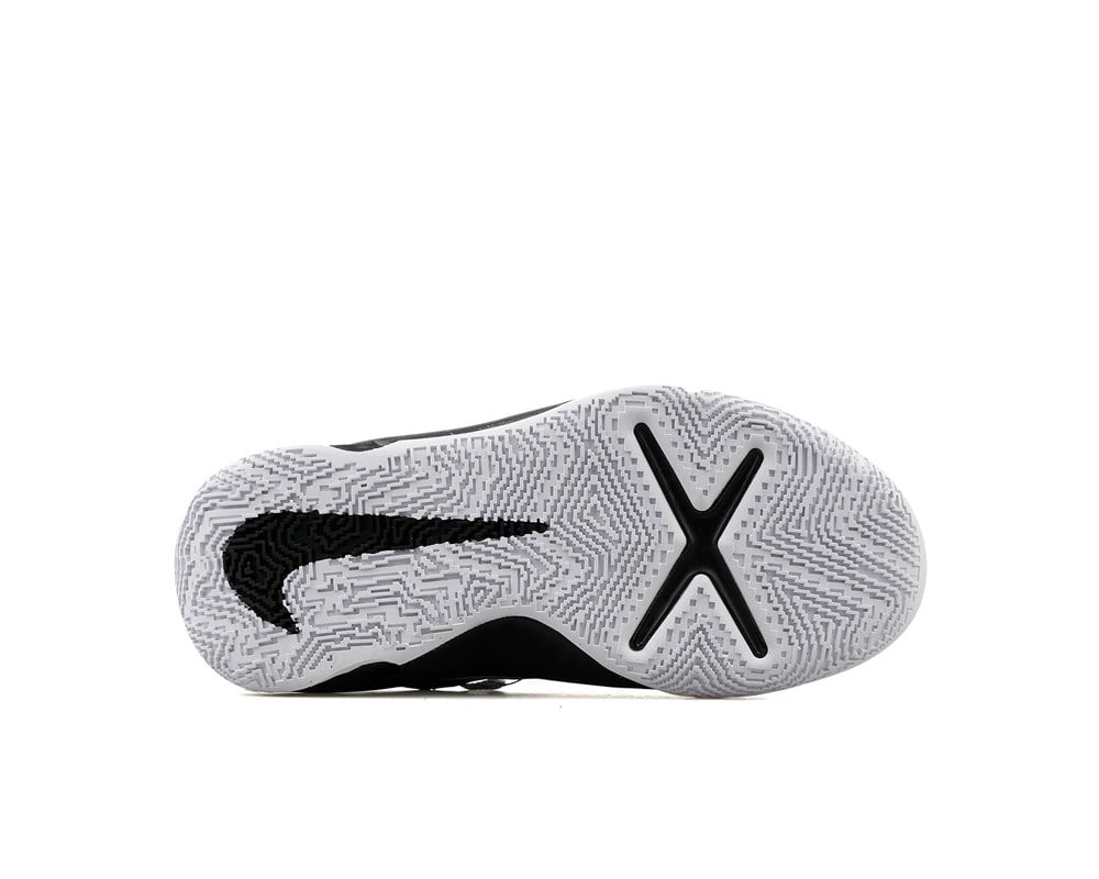 Nike Team Hustle D 10 (Gs) Çocuk Siyah Koşu Ayakkabı  - CW6735-004