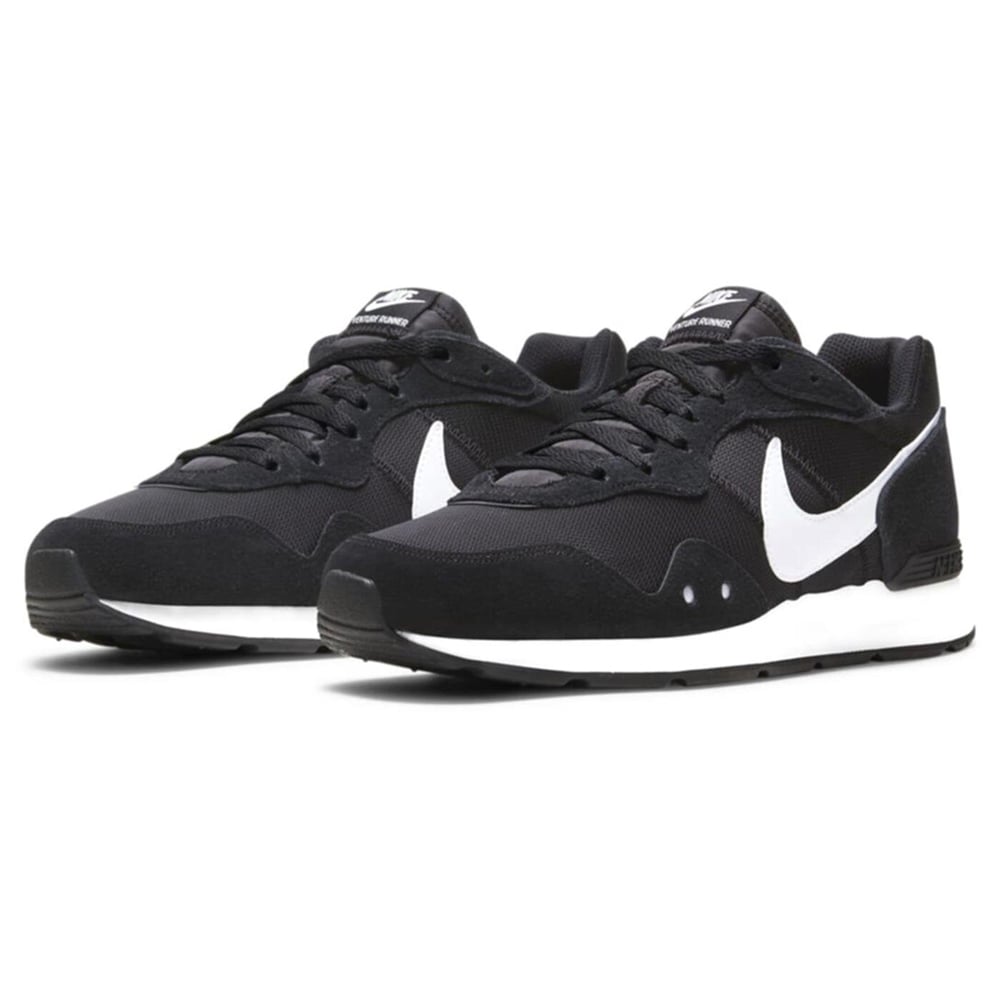 NIKE VENTURE RUNNER