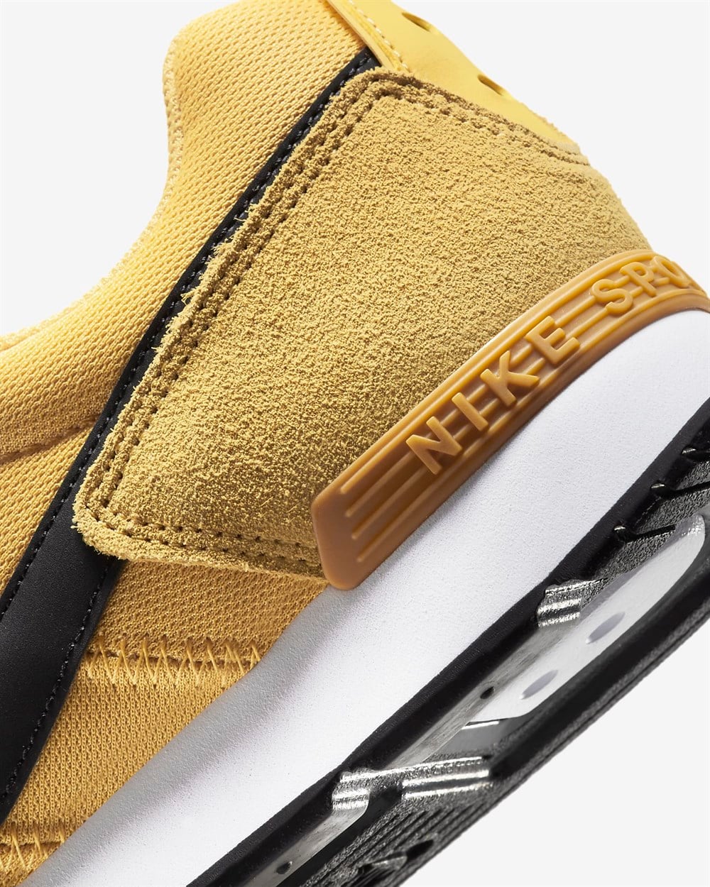 Nike Venture Runner Kadın Günlük Ayakkabı - CK2948-700