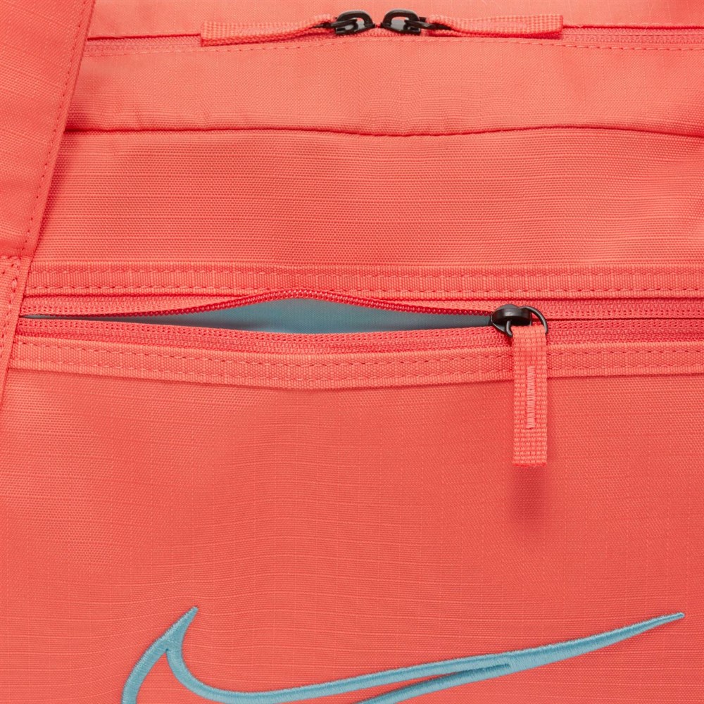 Nike W Nk Gym Club - 2.0 Kadın Kırmızı Spor Çantası - DA1746-673