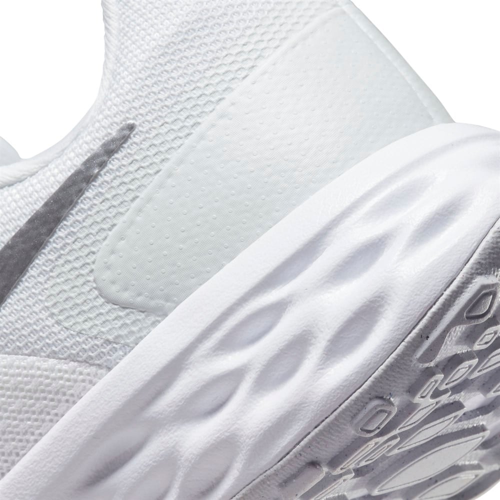 Nike W Revolution 6 Nn Kadın Beyaz Koşu Spor Ayakkabı - DC3729-101