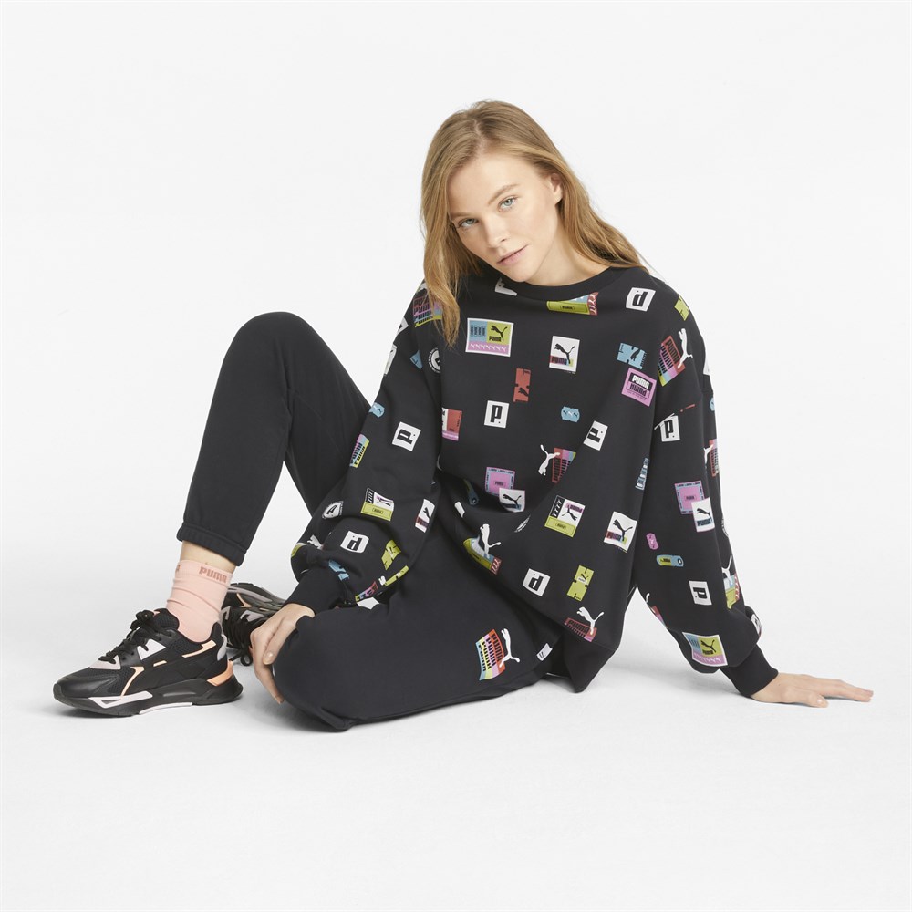 Puma Brand Love Oversized Aop Crew Tr Kadın Siyah Günlük Sweatshirt - 534351-01