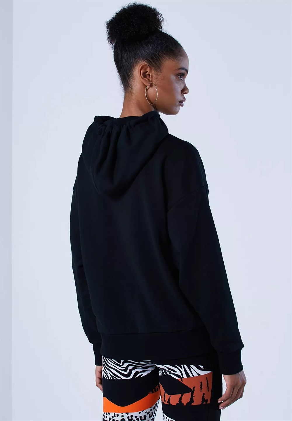 Puma Classics Logo Hoody Regular Fit Kadın Sweatshirts - 59763801