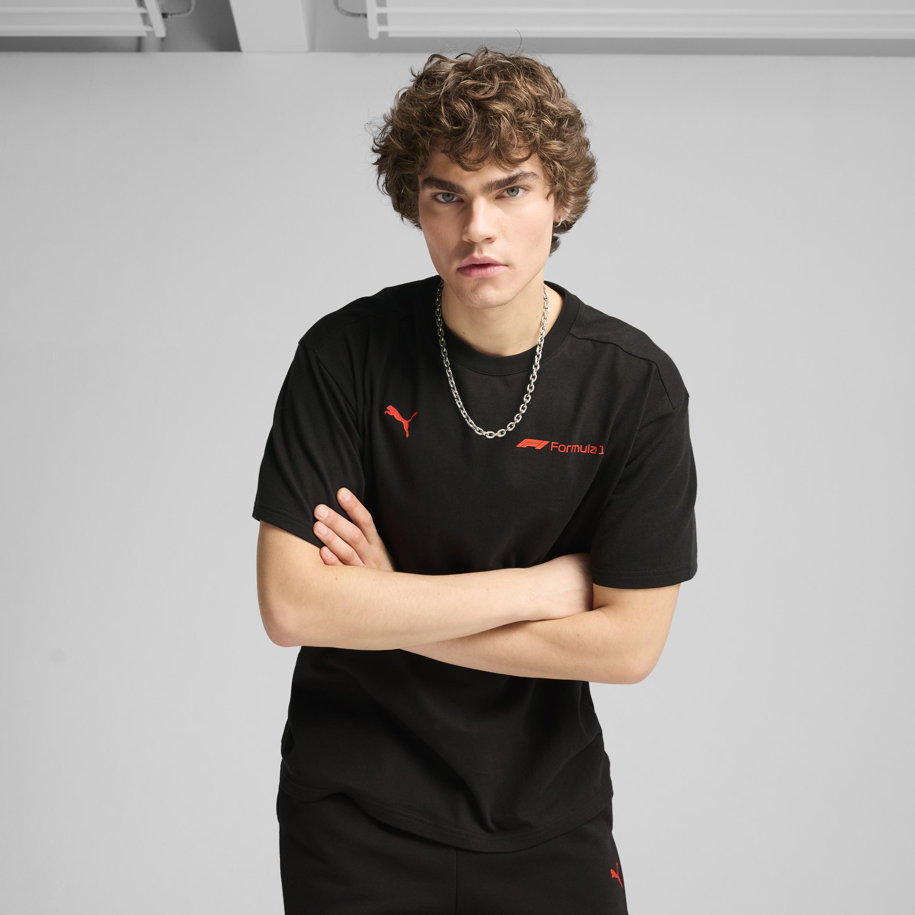 Puma F1 Ess+ Graphic Tee -Relaxed Erkek Tişört