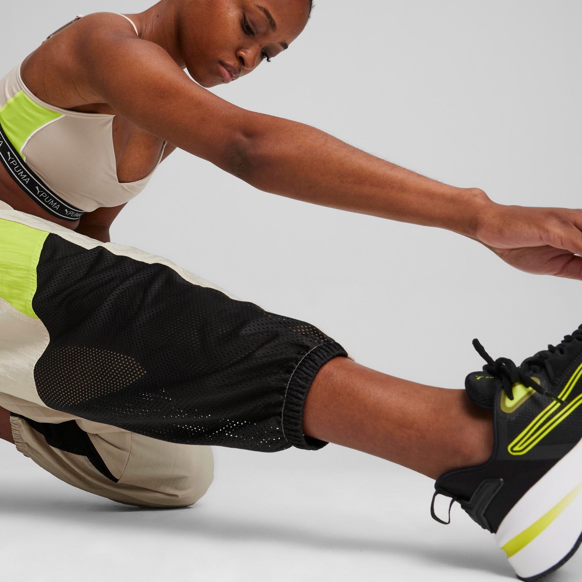 Puma Fit Move Woven Jogger Kadın Eşofman Altı