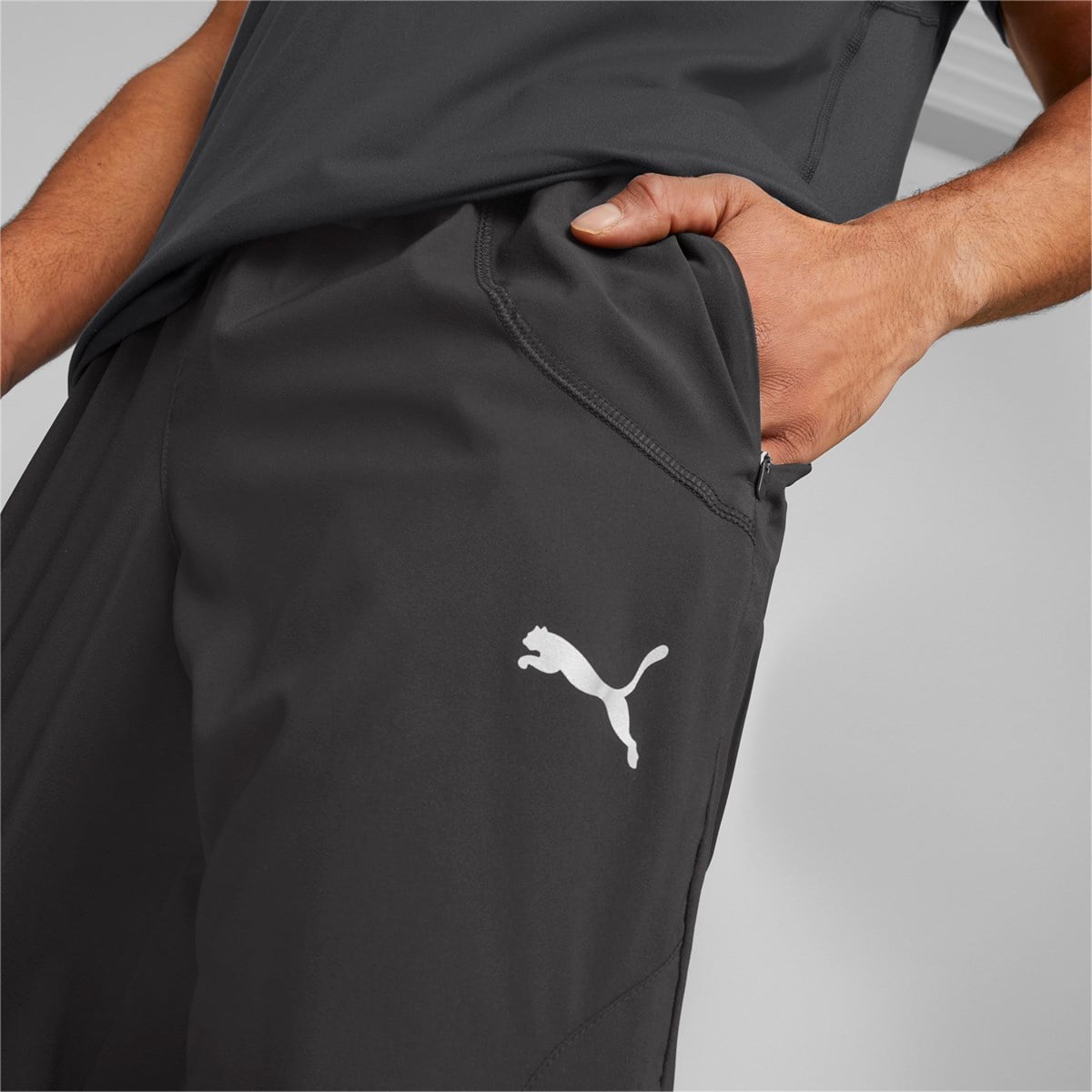 Run Tapered Woven Pant