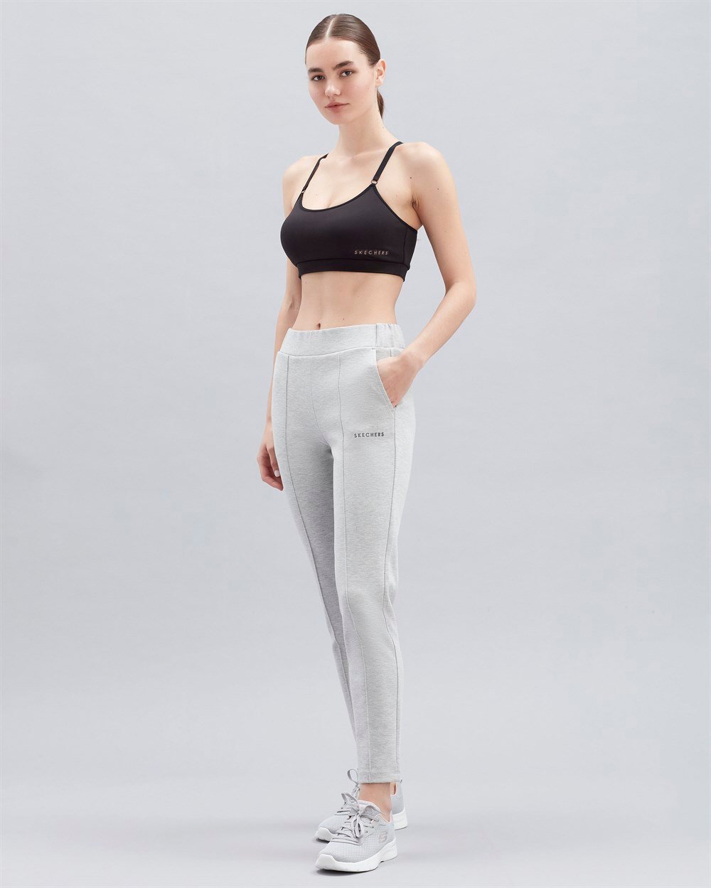Skechers 2XI-Lock W Slim Sweatpant Kadın Gri Günlük Eşofman Altı - S221492-036
