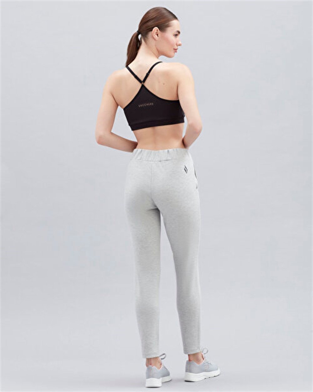 Skechers 2XI-Lock W Slim Sweatpant Kadın Gri Günlük Eşofman Altı - S221492-036