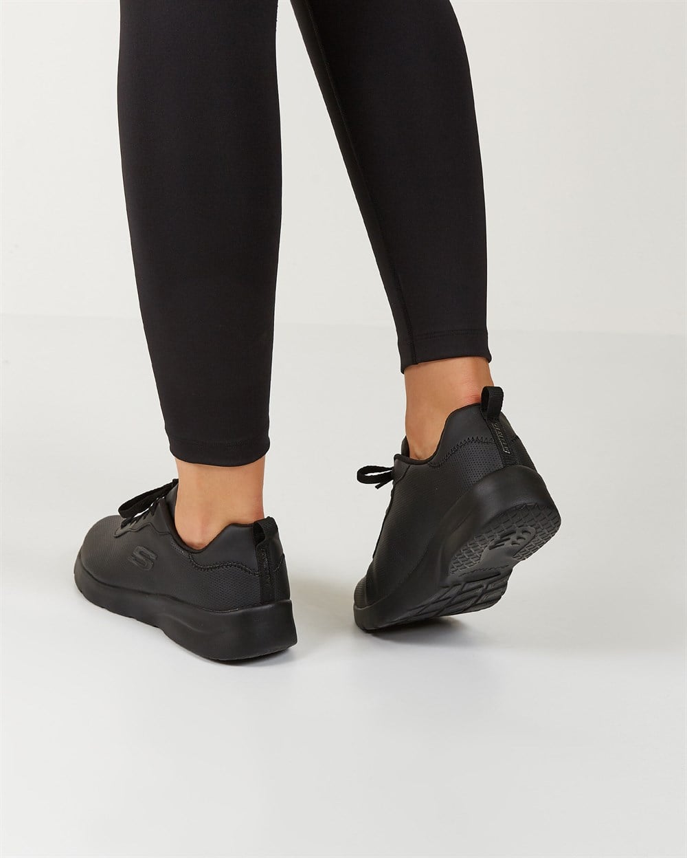 Skechers Dynamight 2.0 Kadın Günlük Ayakkabı - 88888368 BBK