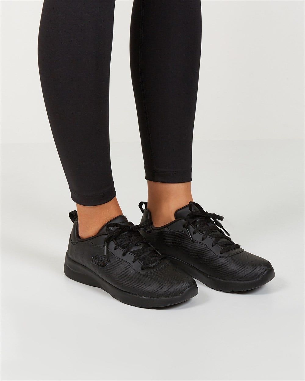 Skechers Dynamight 2.0 Kadın Günlük Ayakkabı - 88888368 BBK