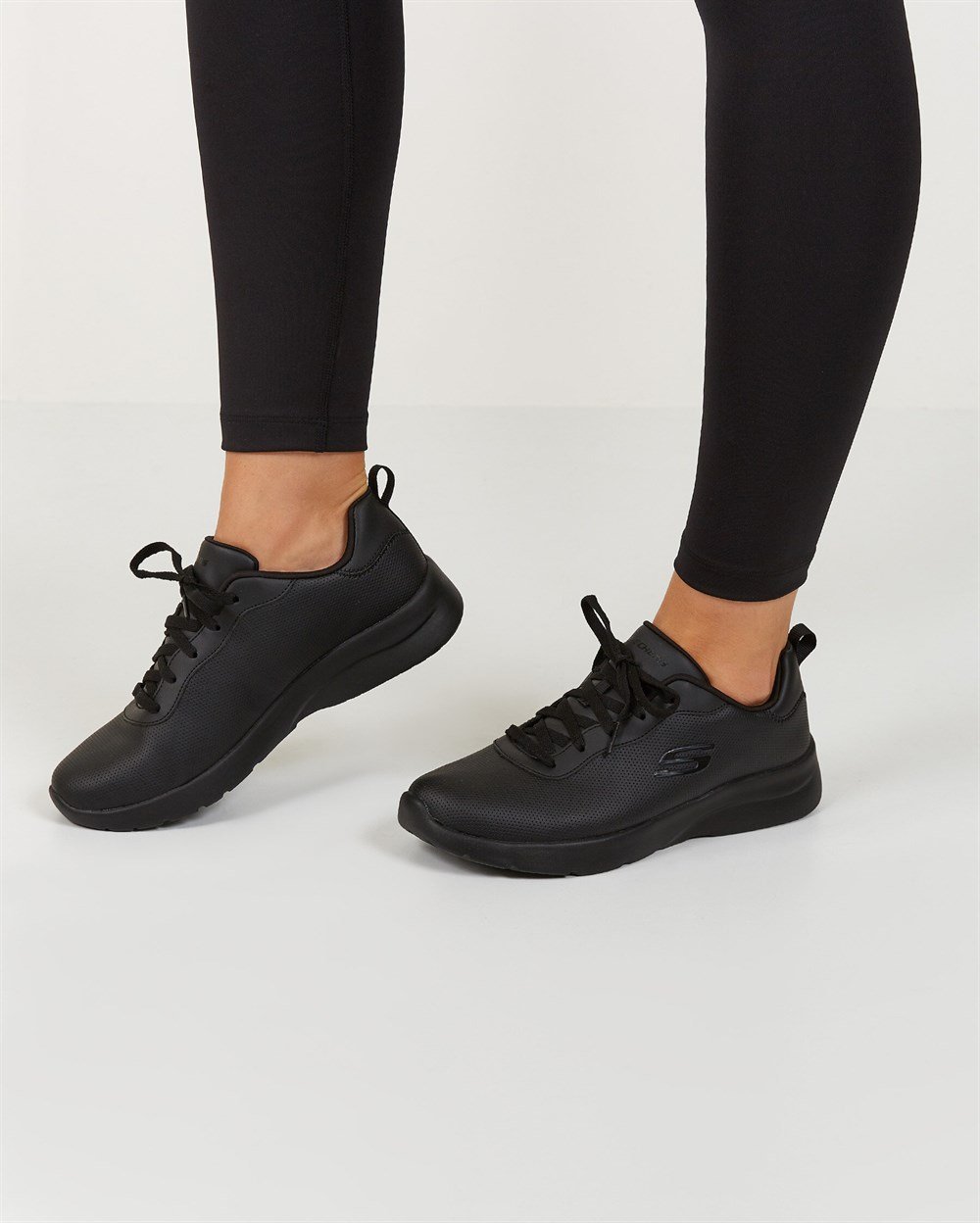 Skechers Dynamight 2.0 Kadın Günlük Ayakkabı - 88888368 BBK