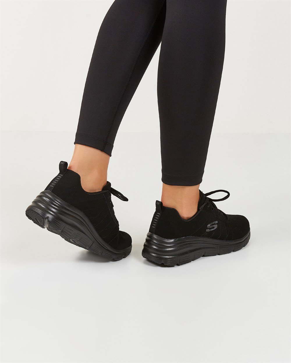 Skechers Fashion Fittrue Feels Kadın Günlük Ayakkabı - 88888366 BBK