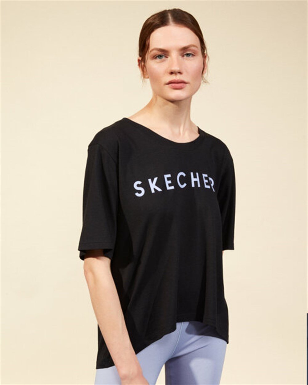 Skechers Graphic Tee W Crew Neck T-Shirt Kadın Siyah Üst & T-shirt - S211161-001