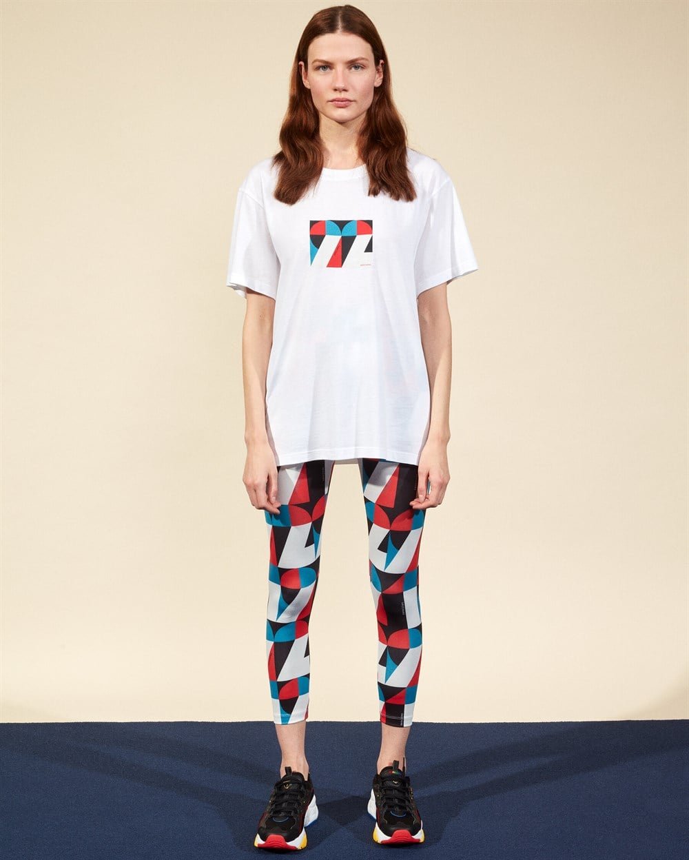 Skechers Graphic Tee W Crew Neck T-Shirt Kadın Beyaz Üst & T-shirt - S211160-100