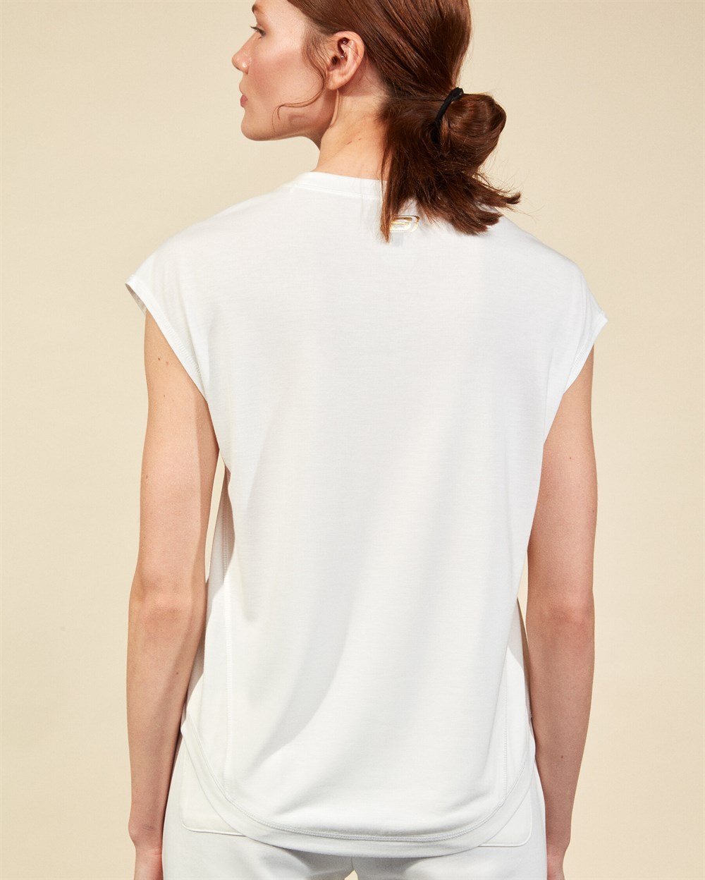 Skechers Graphic Tee W Crew Neck T-Shirt Kadın Beyaz Üst & T-shirt - S211289-100