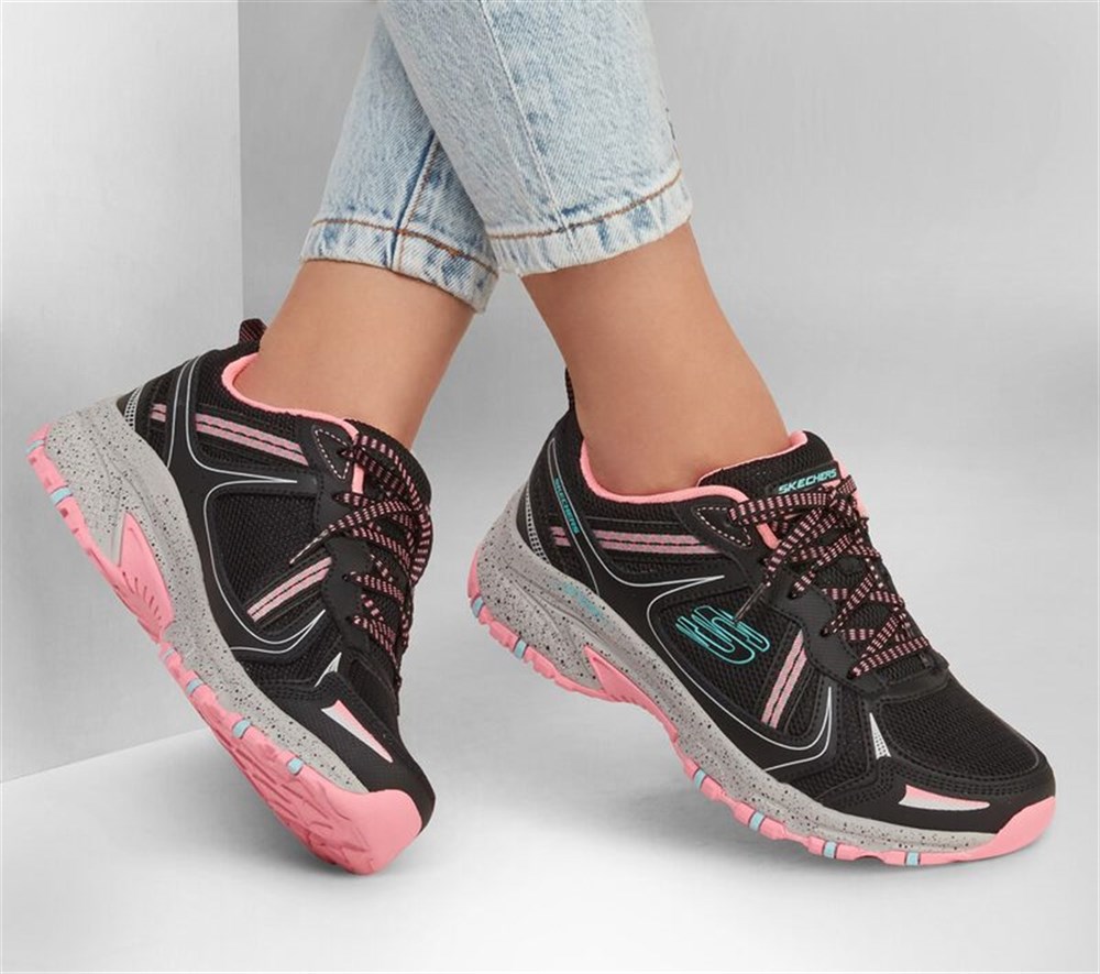 Skechers Hillcrest - Vast Adventure Kadın Siyah Günlük Spor Ayakkabı - 149820 BKHP