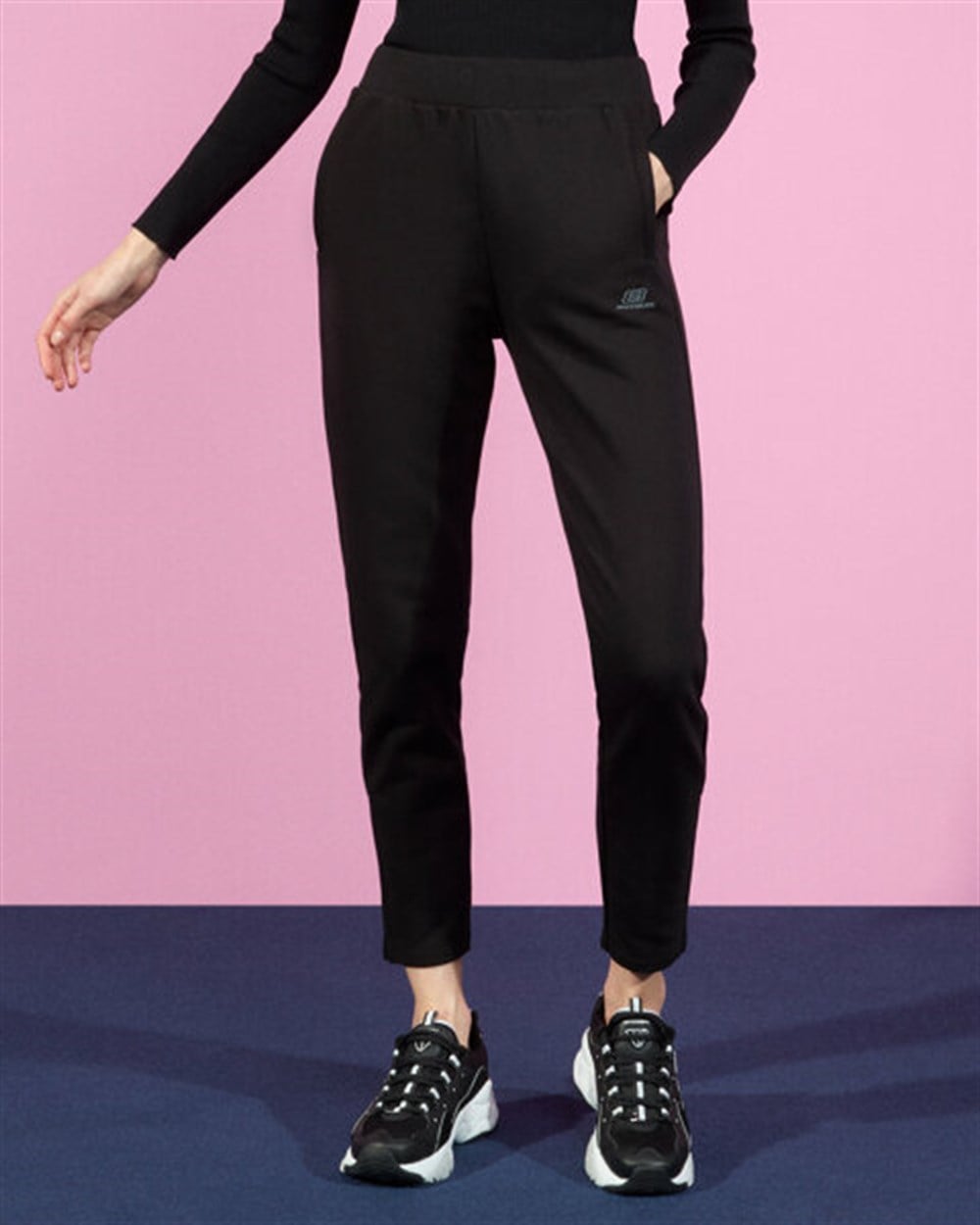 Skechers Lw Fleece W Zip Detailed Regular Pant Kadın Siyah Eşofman Altı - S202029-001