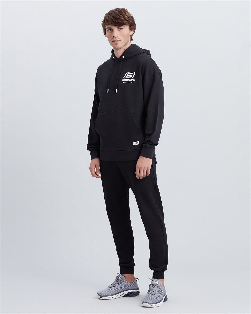 Skechers M Chest Logo Hoodie Erkek Siyah Sweatshirt - S212937-001
