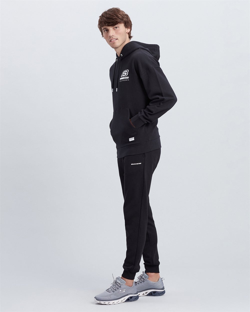 Skechers M Chest Logo Hoodie Erkek Siyah Sweatshirt - S212937-001