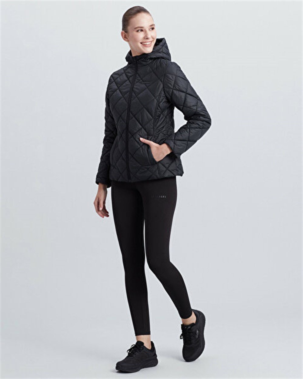 Skechers W Capitone Hooded Jacket Kadın Siyah Ceket - S212001-001