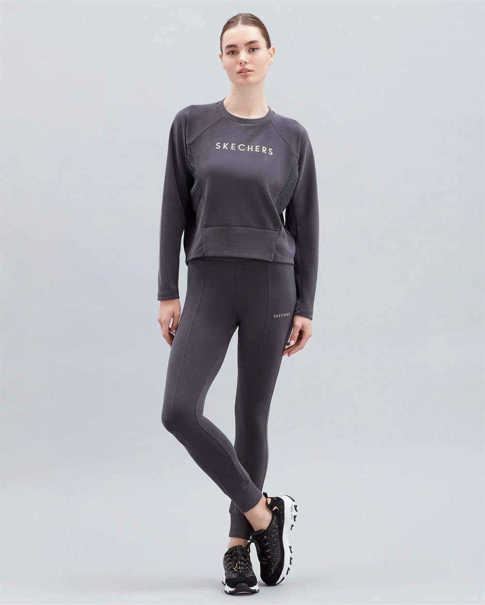 Skechers W Elite Side Detailed Crew Neck Sweatshirt Kadın Siyah Günlük Sweatshirt - S222007-001