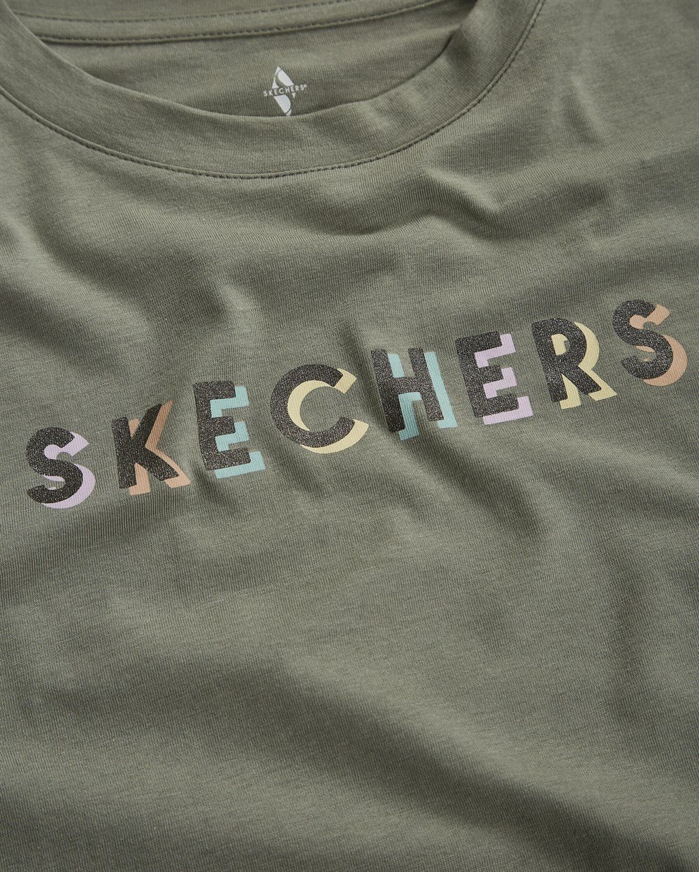 Skechers W Graphic Tee Shiny Logo T-Shirt Kadın Yeşil Günlük T-shirt - S221175-801