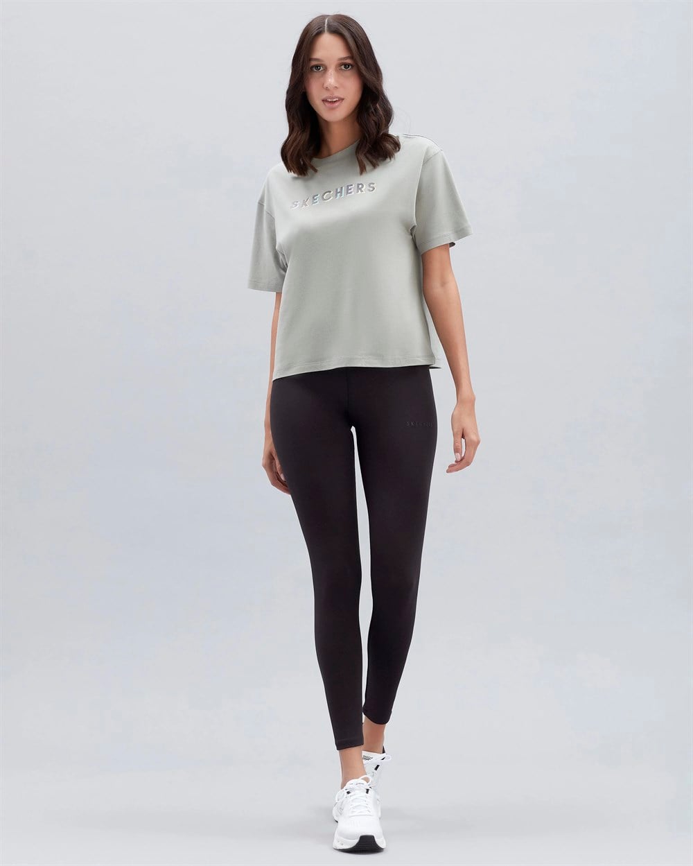 Skechers W Graphic Tee Shiny Logo T-Shirt Kadın Yeşil Günlük T-shirt - S221175-801