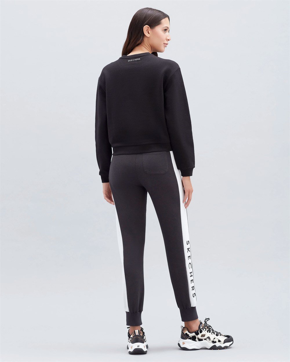Skechers W Terry Fleece Snap Detailed Sweatshirt Kadın Siyah Günlük Sweatshirt - S221105-001